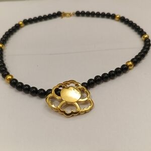 Black and Gold Floral Pendant Necklace